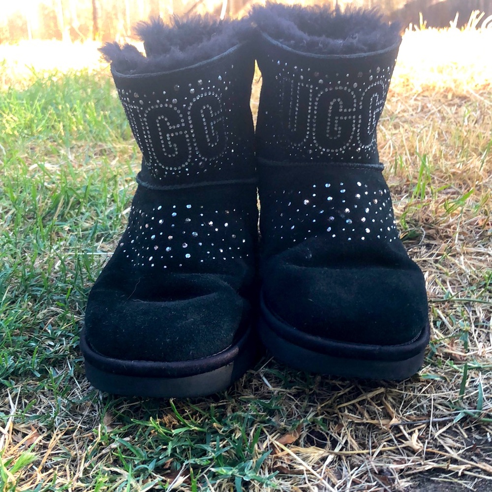 Black fuzzy rhinestone uggs